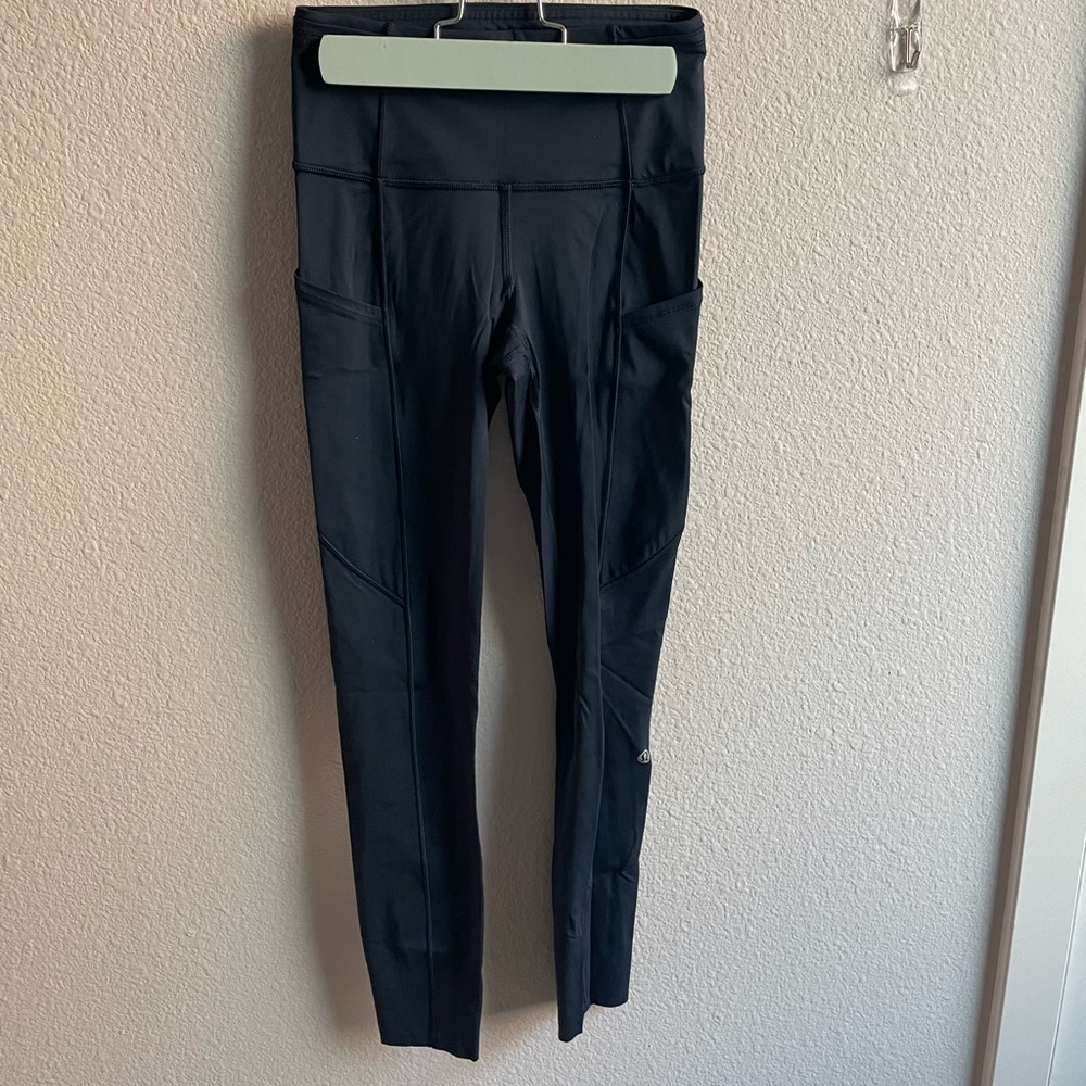 LULULEMON Navy Seamless Leggings
